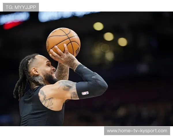 湖人队努力拼搏，力争进入季后赛，湖人队2022